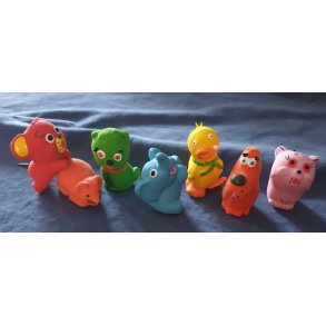 Sm dyr i  Latex m/piv str 5-6 cm